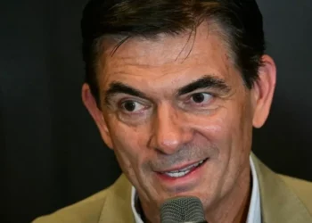 Novo presidente da Bolívia promete restabelecer relações com os Estados Unidos após 17 anos