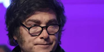 Milei busca acelerar reformas após vitória em legislativas na Argentina