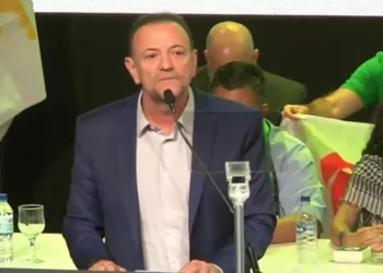 Ameaças à Venezuela pelos EUA são inaceitáveis, diz presidente do PT