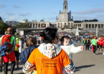 Fátima espera milhares de fiéis na última grande peregrinação do ano
