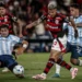 Carrascal decide, e Flamengo vence Racing no Maracanã pela Libertadores