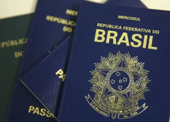 Europa começa a substituir carimbos em passaportes por sistema eletrônico de controle de viagens