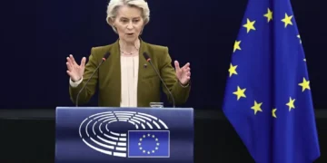 Von der Leyen vê progressos sólidos para paz duradoura na Ucrânia