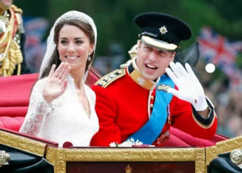 Príncipe William revela que conversou sobre câncer de Kate com os filhos