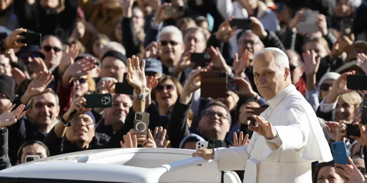 Papa aos religiosos: “É urgente prevenir todas as formas de abuso”