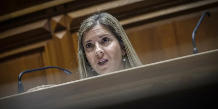 Cheque-Livro aumenta de 20 para 30 euros