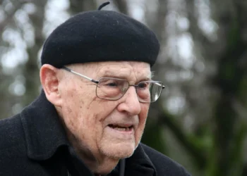 Padre Telmo Ferraz faz 100 anos. Há quem o descreva como “um santo vivo”