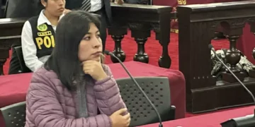 Peru expede ordem internacional para prender ex-primeira-ministra