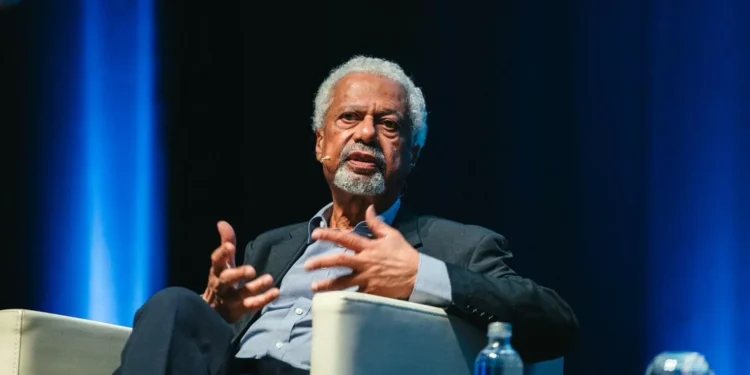 “Batata”, “mesa” e touradas: a herança portuguesa do Prémio Nobel da Literatura Abdulrazak Gurnah