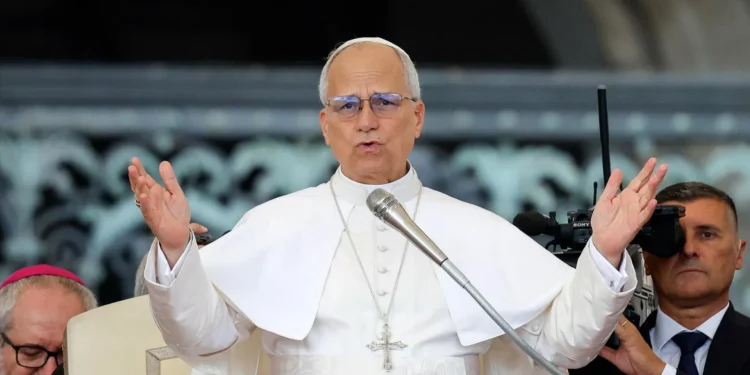 Papa apela a uma nova arquitetura financeira internacional que dignifique países mais pobres