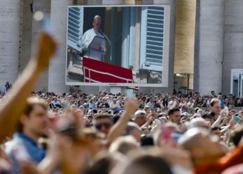 Violência no Sudão: Papa apela ao cessar-fogo e ajuda humanitária