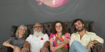 Valter Hugo Mãe escreve peça sobre a guerra inspirada na Ucrânia