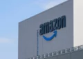Amazon anuncia investimento de US$ 50 bi em infraestrutura de IA para governo dos EUA