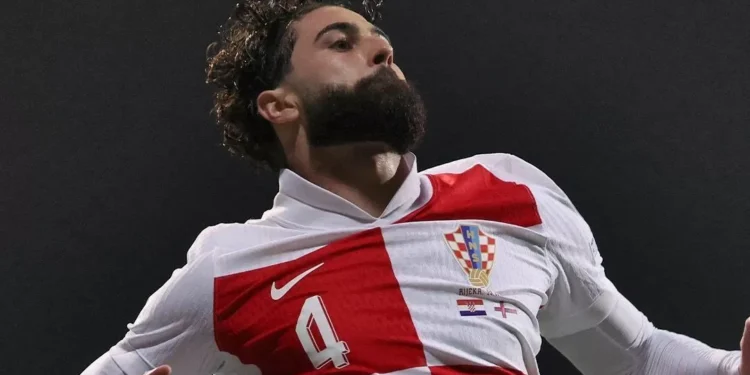 Croácia leva susto, mas vira contra a Ilhas Faroe e carimba vaga na Copa