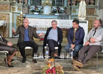 Conversas de Fé: “Nascemos para construir vida na vida de alguém”