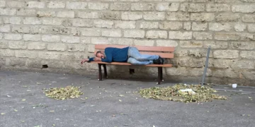 Cáritas Portuguesa: “Ao acender uma vela criamos união”