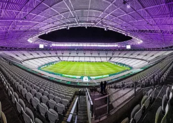 Ceará x Internacional: escalações e onde assistir ao jogo do Brasileirão