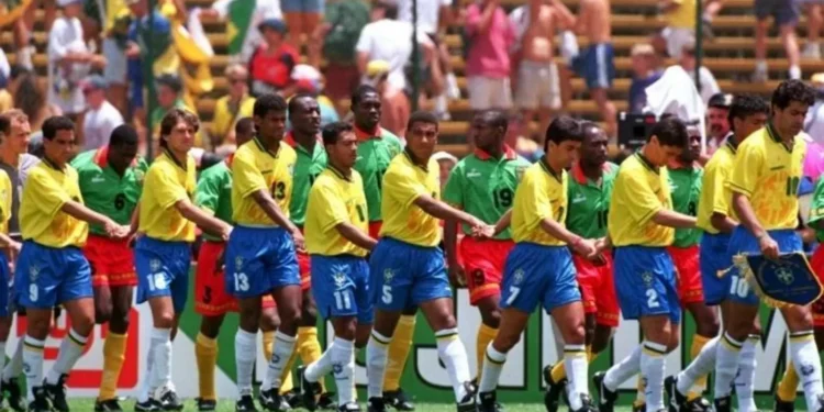 Mãos dadas: Ricardo Rocha se emociona e relembra trajetória do tetra