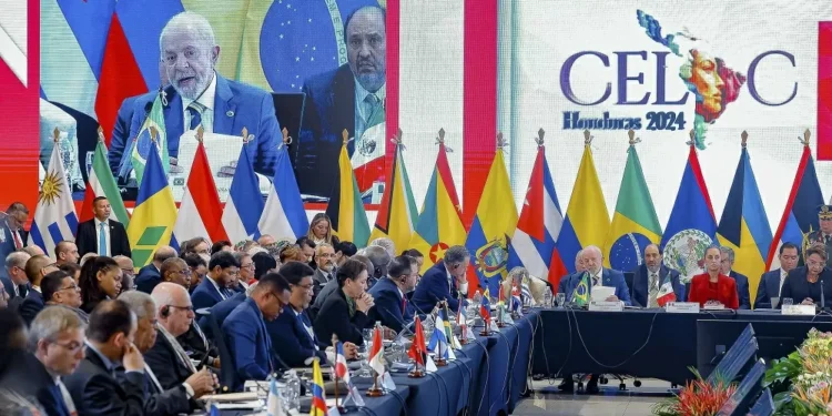 Cúpula Celac-UE começa na Colômbia neste domingo