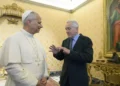 “É um prazer conhecê-lo”: Papa recebe Robert De Niro no Vaticano