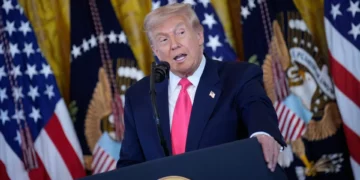 Trump diz que encontro com Putin foi “razoavelmente bom”. Russos “querem muito” um acordo