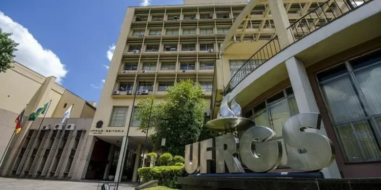 UFRGS divulga gabarito definitivo do Vestibular 2026