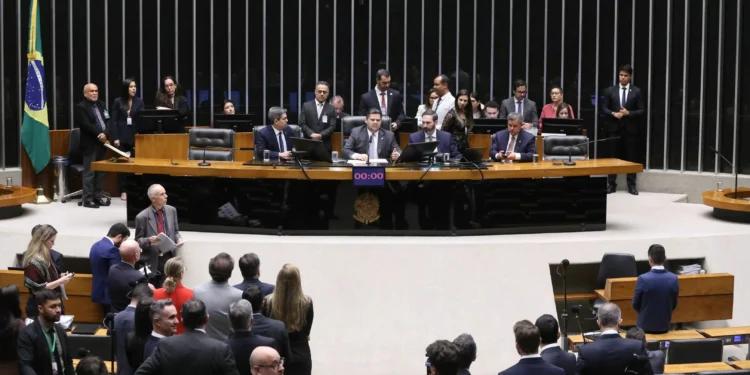 Votação do Orçamento de 2026 é desfecho de duelo, diz Idiana Tomazelli