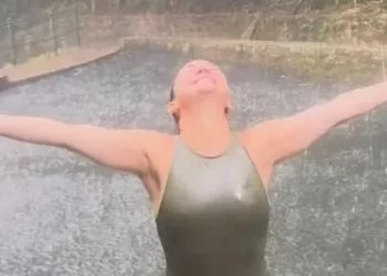 Gabriela Duarte se despede de 2025 com vídeo em rede social: “lava tudo”