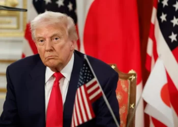 Trump suspende processos de imigração para cidadãos de 19 países