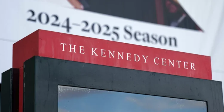 Cancelados concertos de fim ano no Kennedy Center em protesto pela mudança de nome