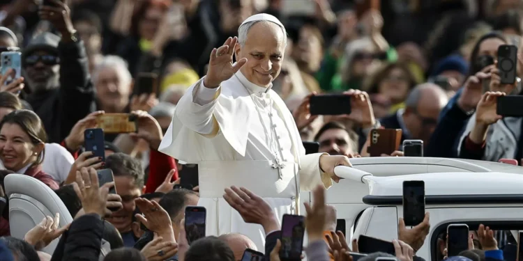 Leão XIV contra o rearmamento: “A paz não é uma utopia”