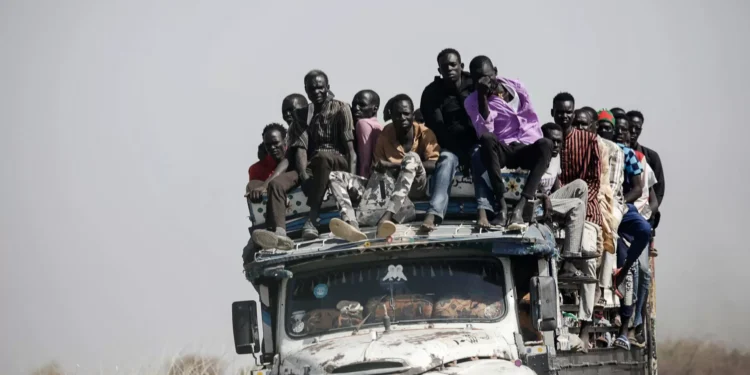 Dezenas de civis mortos em ataques com drones a escola e hospital no Sudão