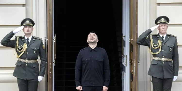 ‘Decisões que serão tomadas dependem de nossos parceiros’, diz Zelensky