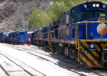 Colisão de trens no Peru deixa um morto e ao menos 40 feridos