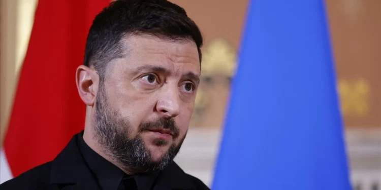 Zelensky admite referendo para ceder territórios à Rússia