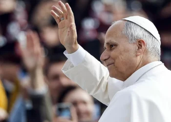 Leão XIV condena investimentos financeiros “enlouquecidos ao preço sangrento de milhões de vidas”