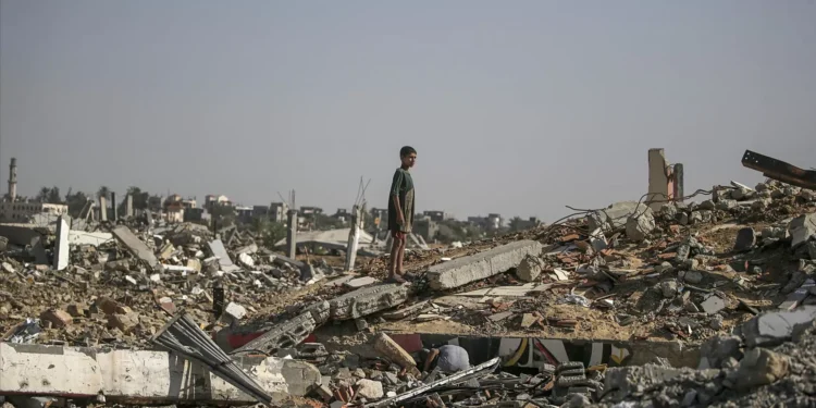 Israel continua a destruir Gaza apesar do cessar-fogo