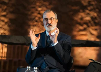 Tradução da Bíblia fez de Frederico Lourenço “novamente católico praticante”