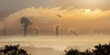 UE fecha acordo para reduzir emissões de gases do efeito estufa até 2040