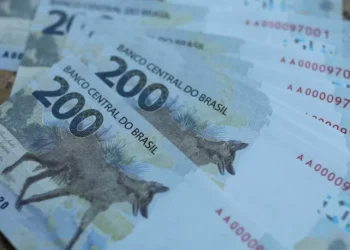 Arcabouço não funciona mais e governo superestima receita, diz especialista