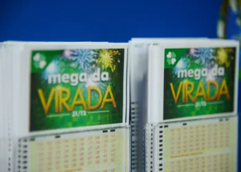 Sorteio da Mega da Virada atrasa há mais de uma hora; Caixa admite problema