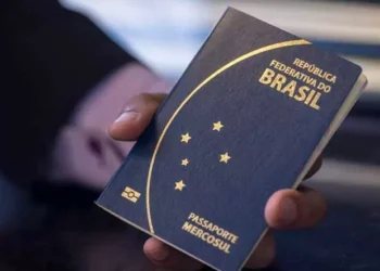 Suspensão de visto dos EUA afeta viagens turísticas de brasileiros? Entenda