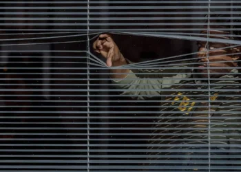 FBI faz buscas após Trump insistir em fraude eleitoral