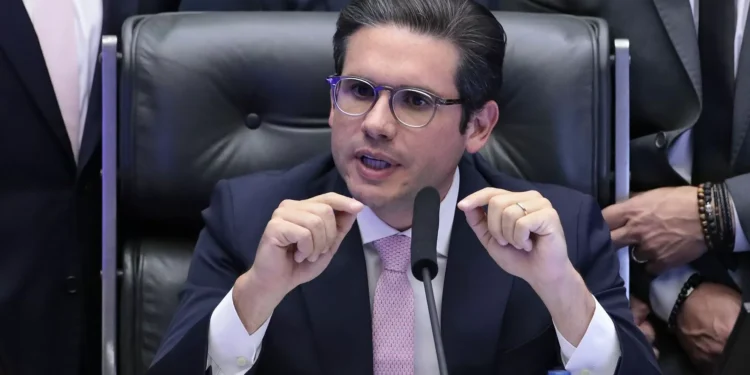 Relator vai ouvir siglas, governo e oposição por PEC da Segurança, diz Hugo