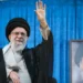 Khamenei acusa Trump de incitar protestos no Irão