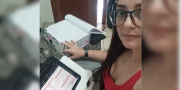 Quem é a delegada presa por envolvimento com o PCC durante operação