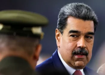 Vaticano teria buscado asilo para Maduro na Rússia, diz Washington Post