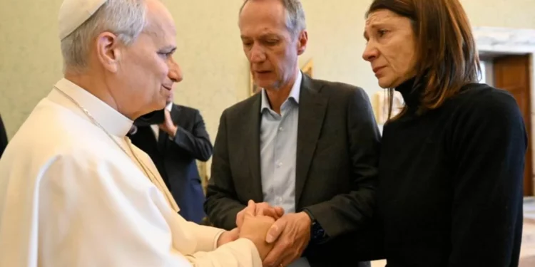 “Comovido e chocado”. Papa recebe familiares das vítimas do incêndio em Crans-Montana