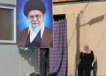 Irão nas ruas, silêncio na internet: Khameini “não recuará”, Pahlavi pede ajuda a Trump