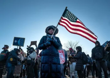 Protestos contra o ICE ganham força e se espalham pelos EUA